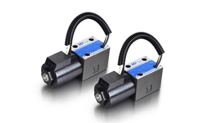 方向控制閥中的6通徑推拉式電磁換向閥